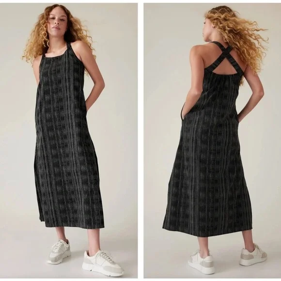 Athleta Arrival Maxi Dress Amara Stripe Black White Athleisure Size Medium - Picture 1 of 7